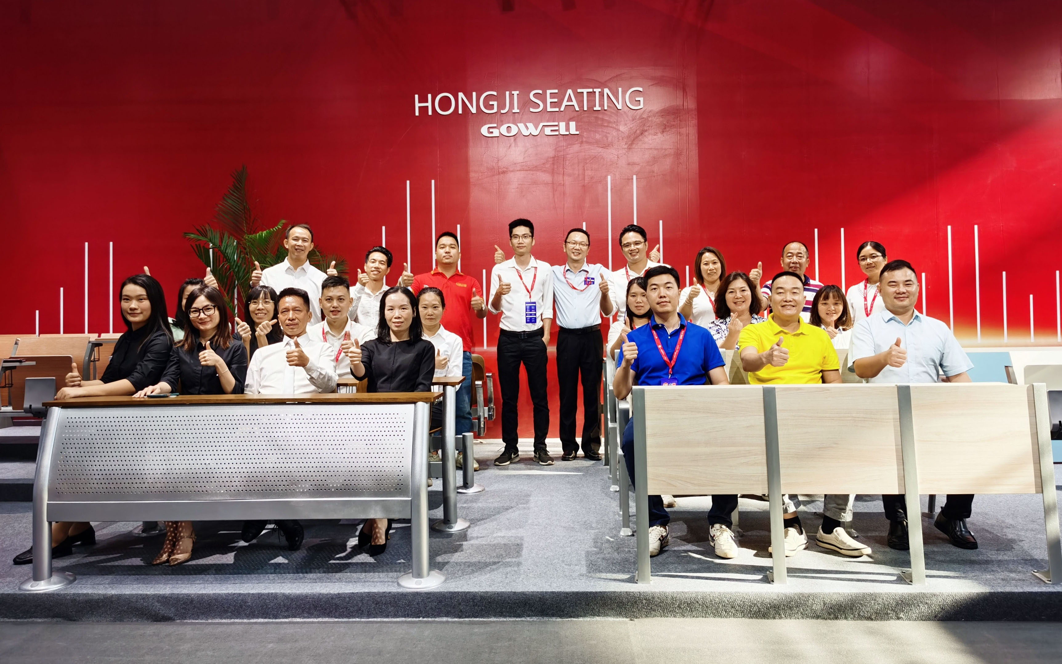 2022廣州家具展開(kāi)幕，邀您一起打卡鴻基&國(guó)為家具